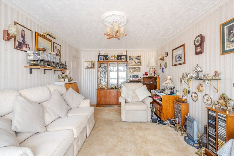 Martindale Avenue, Colehill, Wimborne, Dorset, BH21