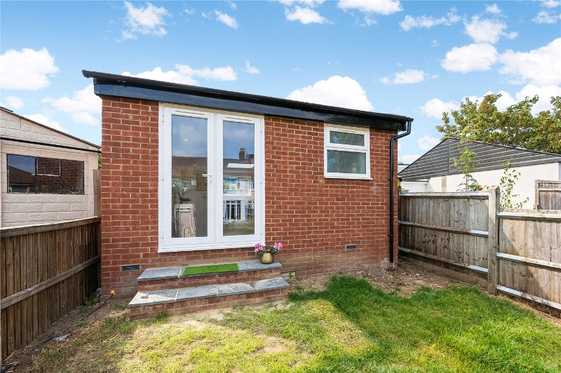 Aviemore Way, Beckenham, BR3