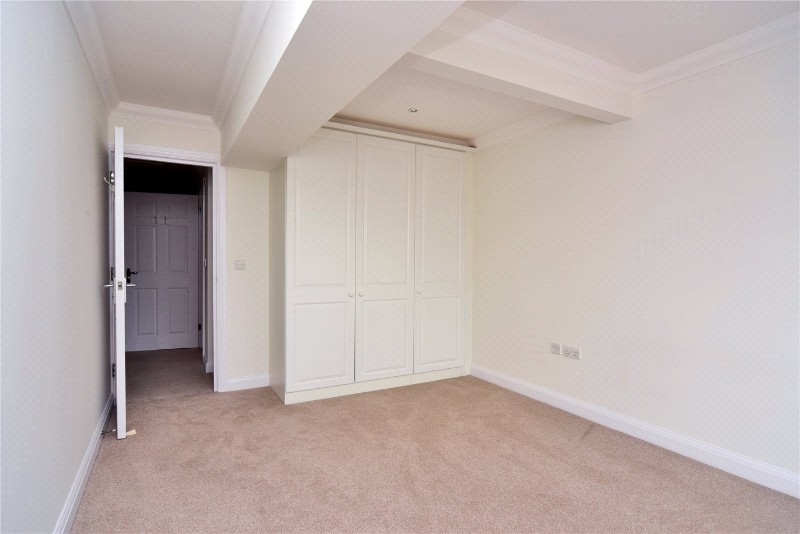 Wingfield Court, Banstead, Surrey, SM7
