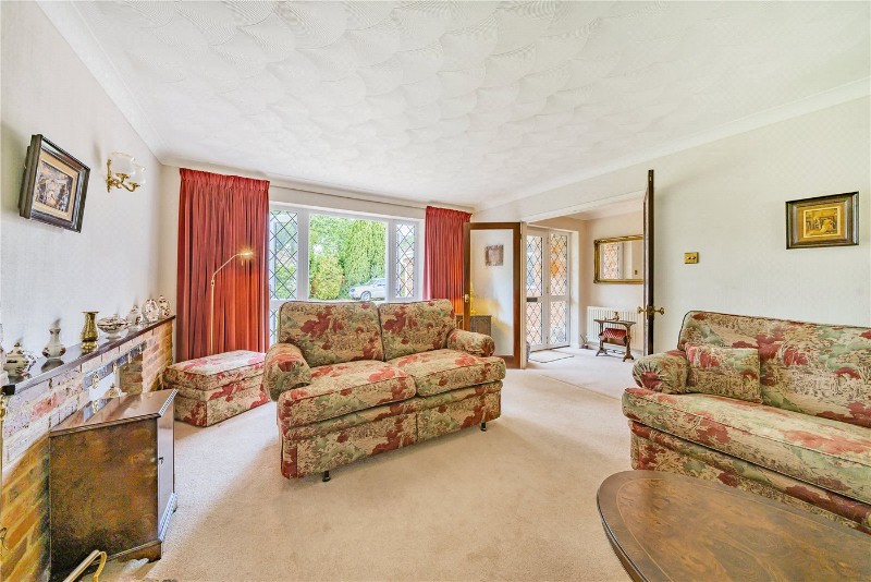 St. Marys Close, Sandhurst, Berkshire, GU47