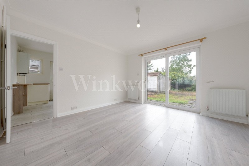 The Vale, London, NW11