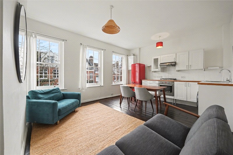 Nelson Road, London, N8