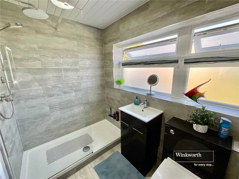 Beacon Drive, Highcliffe, Christchurch, Dorset, BH23