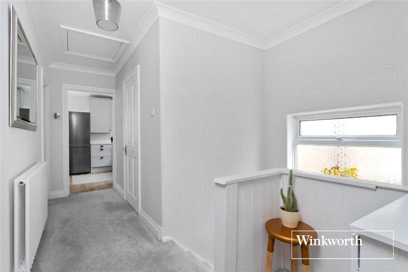 Connaught Road, Barnet, EN5