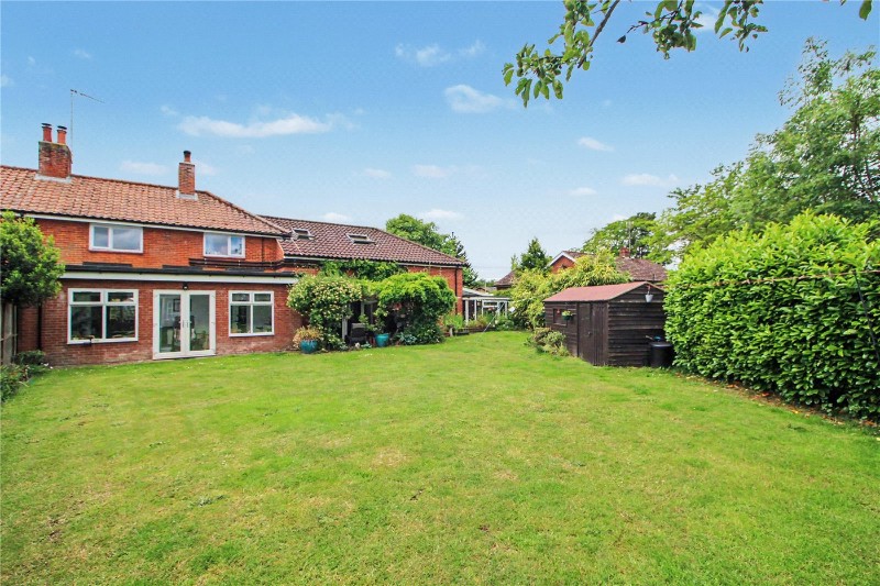 Walnut Hill, Surlingham, Norwich, Norfolk, NR14