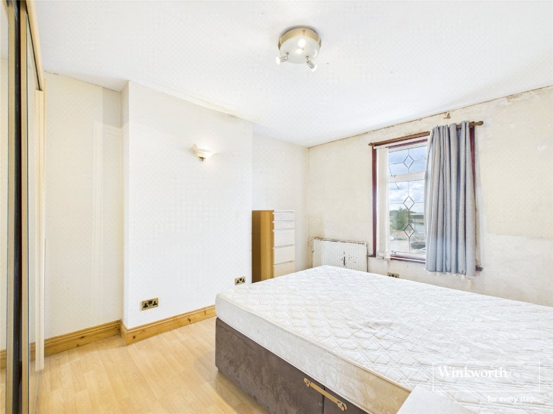 Basingstoke Road, Reading, Berkshire, RG2