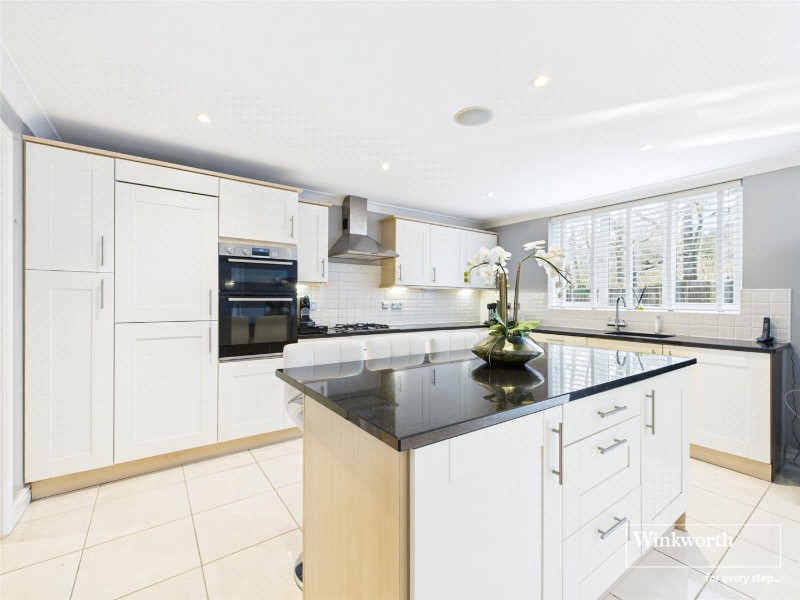 Rosyth Gardens, Newbury, Berkshire, RG14