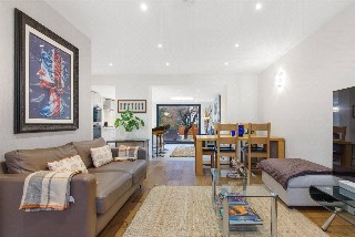 Dulwich Wood Avenue, London, SE19