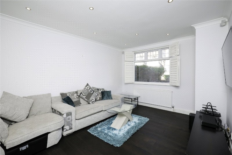 The Ridgeway, London, United Kingdom, W3