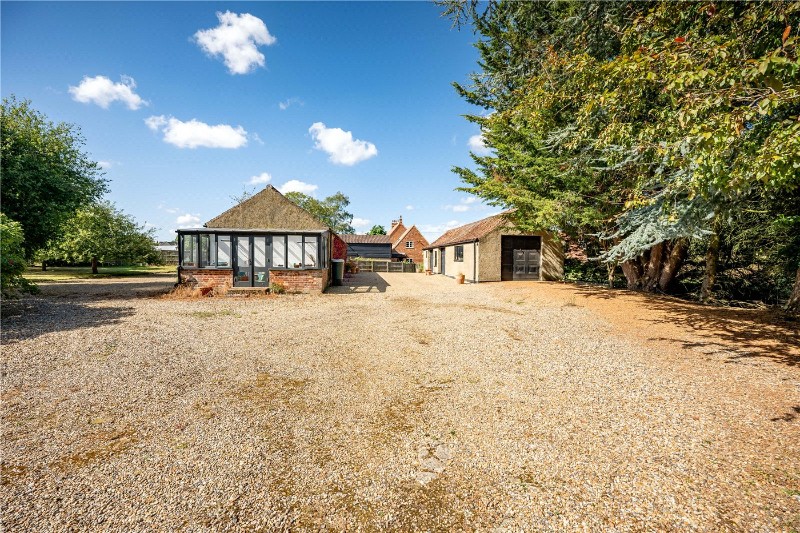 Bramerton Road, Surlingham, Norwich, Norfolk, NR14