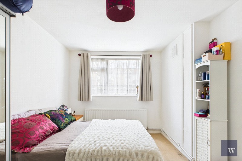 Streatham High Road, London, SW16