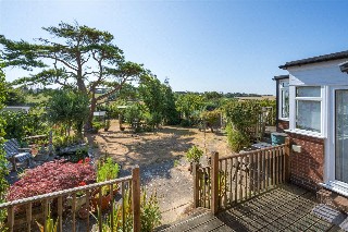 St. Vincent Road, St. Margarets-at-Cliffe, Dover, Kent, CT15