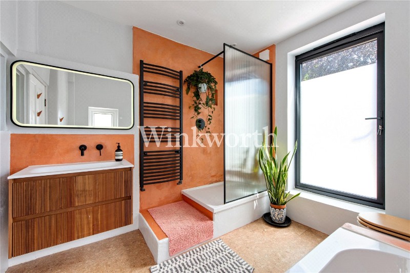 Clonmell Road, London, N17