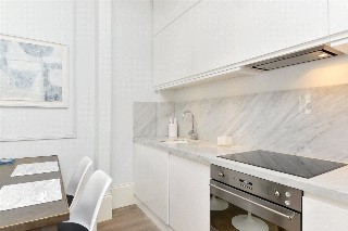 Kensington Church Street, Kensington, London, W8