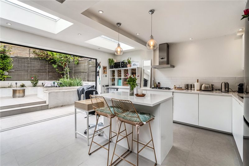 Kirkwood Road, Nunhead, London, SE15