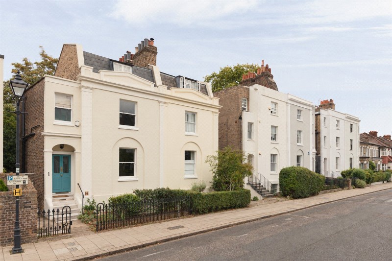 Stockwell Park Road, London, SW9