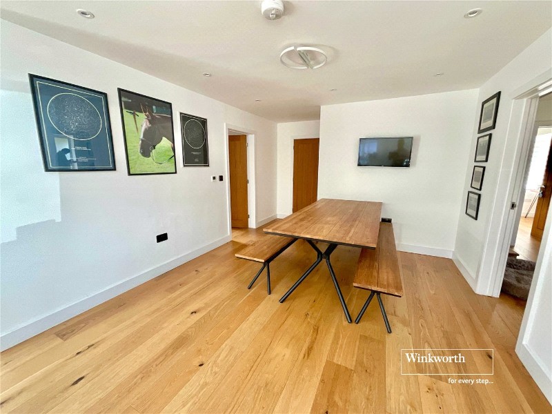 Kennard Road, New Milton, Hampshire, BH25