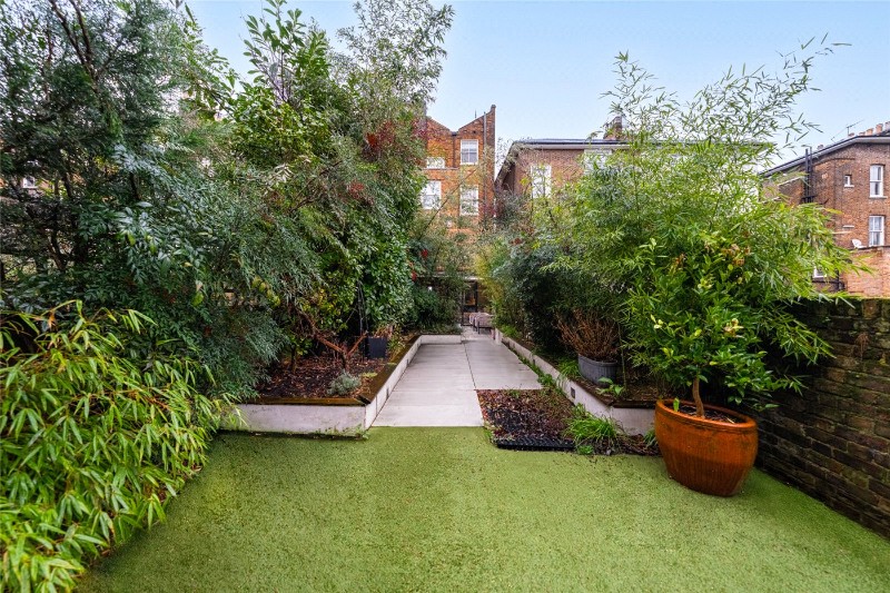 Clifton Hill, St John's Wood, London, NW8