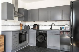 Bouverie Road, London, N16