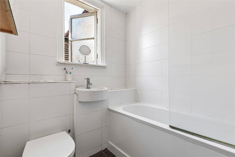 Moring Road, London, SW17