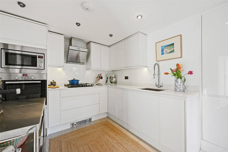 Grove Mansions, Hammersmith Grove, London, W6