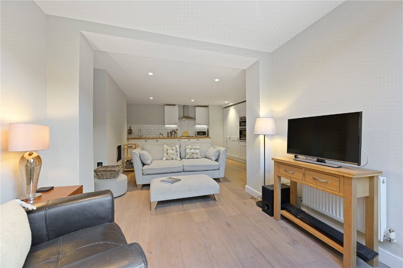 Westbourne Park Road, London, W11