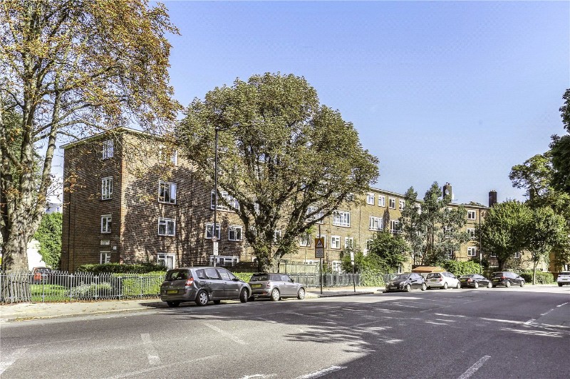 Courtney Court, Courtney Road, N7
