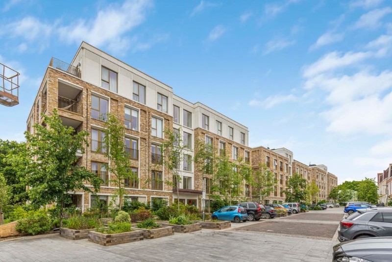 Apple Tree Road, London, N17