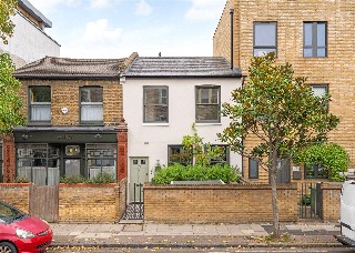 Crystal Palace Road, East Dulwich, London, SE22