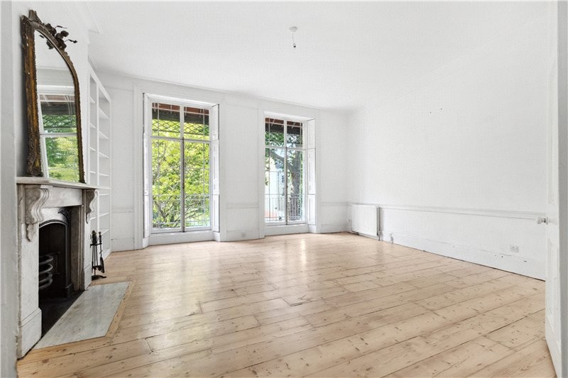 Kennington Road, Kennington, London, UK, SE11