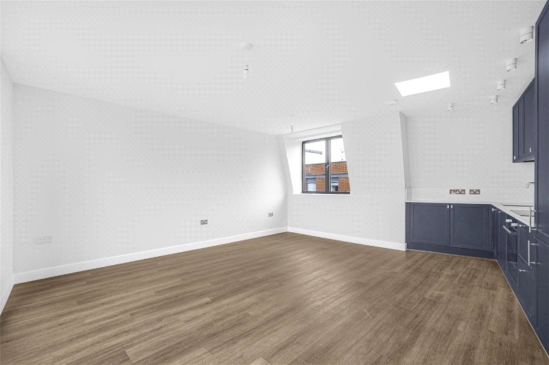 Broad Street, Wokingham, Berkshire, RG40