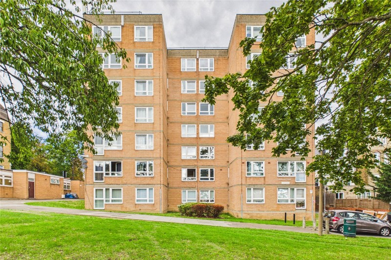 Lanercost Close, London, SW2