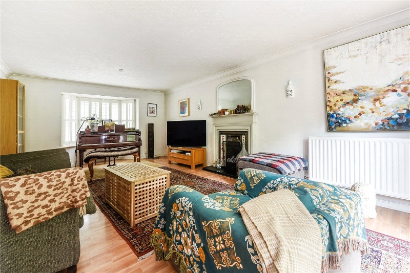 Sarum Close, Winchester, Hampshire, SO22