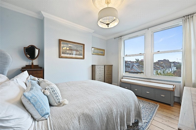 Thornfield Road, London, W12