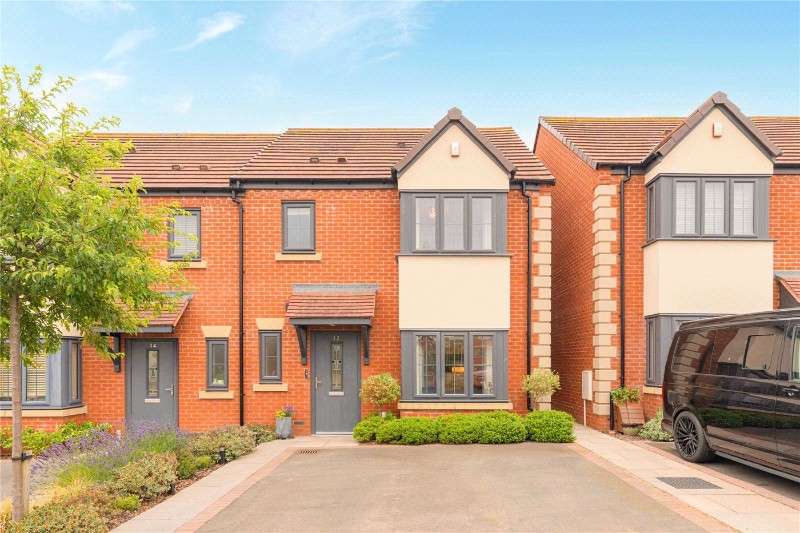Majestic Way, Bishops Tachbrook, Leamington Spa, Warwickshire, CV33