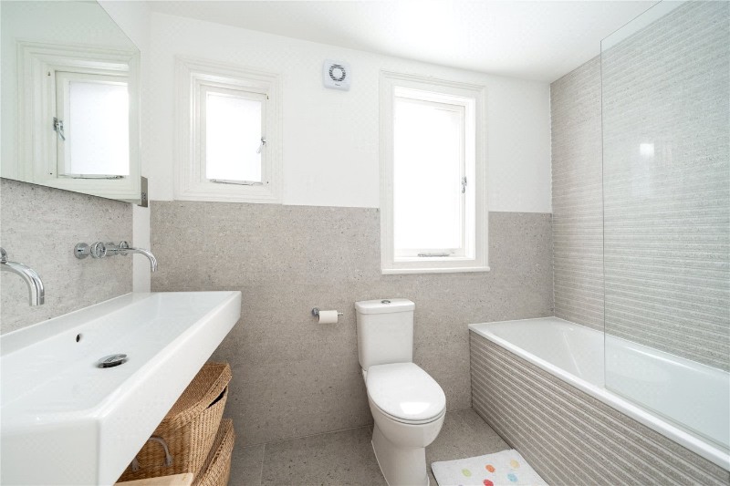 Chelverton Road, London, SW15