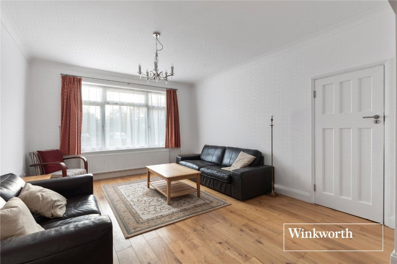 Cadogan Gardens, Finchley, London, N3