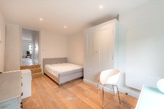 Latimer Road, London, W10