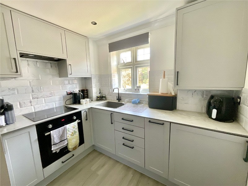 Stuart Road, Highcliffe, Christchurch, Dorset, BH23