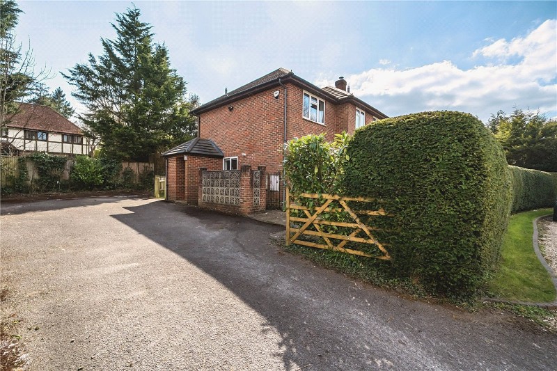 Firgrove Hill, Farnham, Surrey, GU9