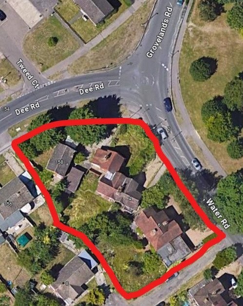 Water Road and Dee Road, Reading, Berkshire, RG30