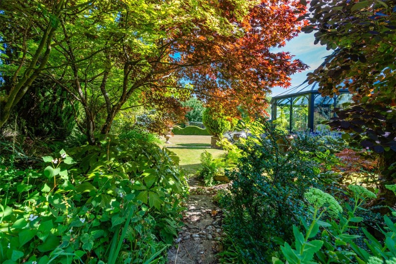 Holt Lane, Holt, Wimborne, Dorset, BH21