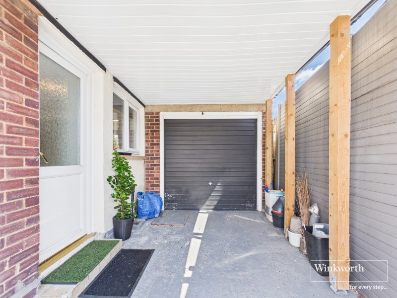 Bush Grove, Kingsbury, London, NW9