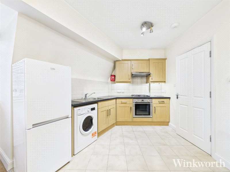 Grosvenor Parade, Uxbridge Road, London, W5