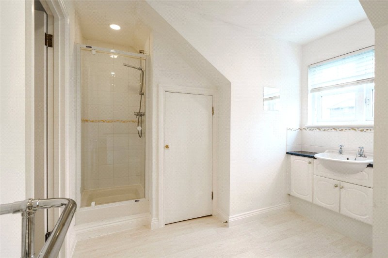 Fawcett Close, London, SW16
