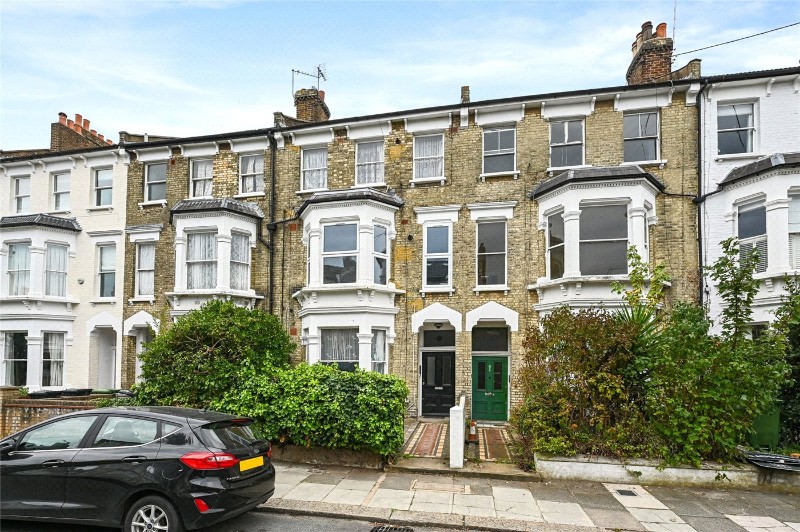 Warbeck Road, London, W12