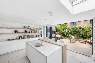 Powerscroft Road, London, E5