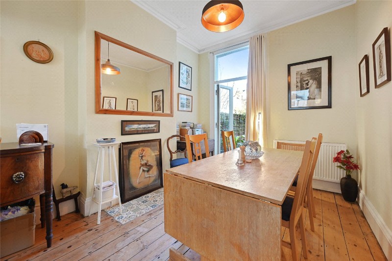 Cowper Road, London, W3