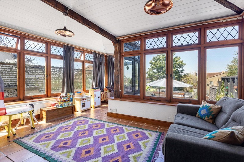 Annsworthy Crescent, London, SE25