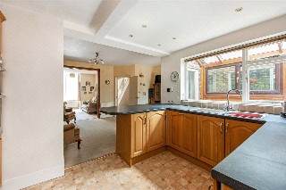 Charles Street, Petersfield, Hampshire, GU32